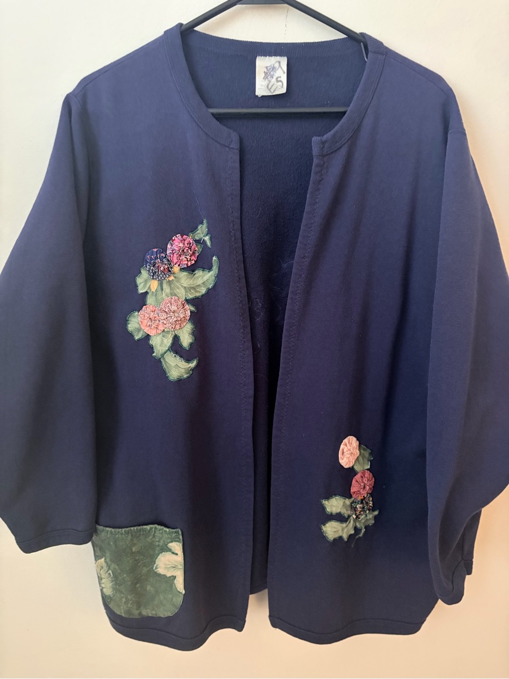 Cottage/GrannyCore Large Navy Embroidered Cardigan with Floral Appliqués.